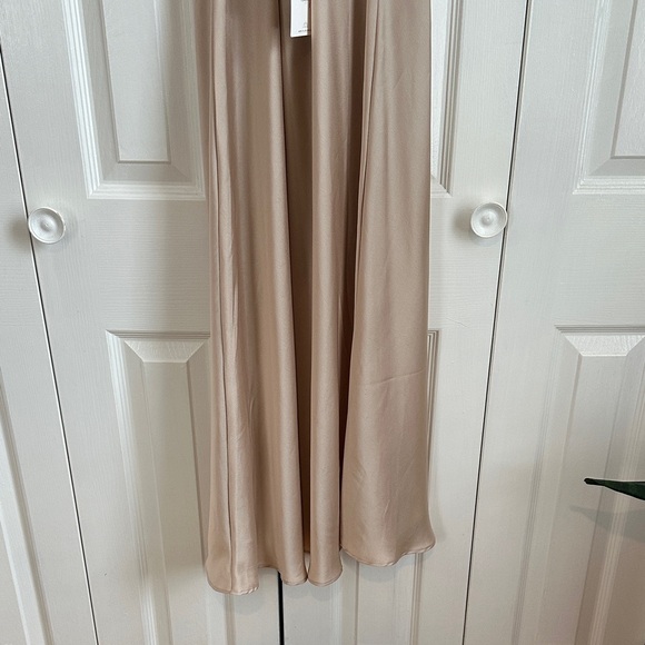 NWT Show Me Your Mumu Verona Cowl Dress Champagne Lux Silk Size M - Picture 7 of 9